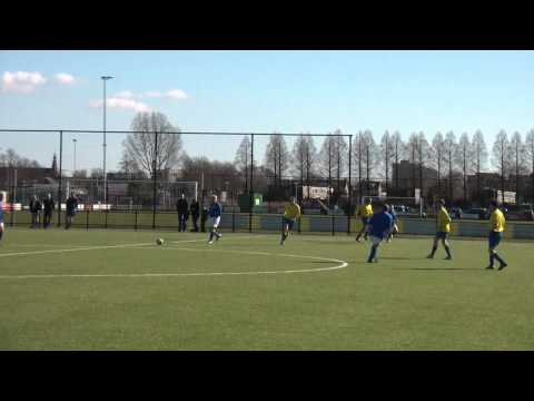 FC Weesp VE2 - Muiderberg VE1 (1)