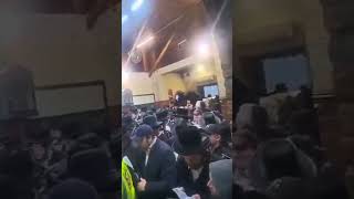 תפילות ומי שברך לרפואת האדמו"ר מבעלזא בציון הקדוש בקערסטיר