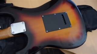 Video thumbnail for Огляд Vantage VIE-10SB вінтажний стратокастер🎸 by Гітарні Балачки
