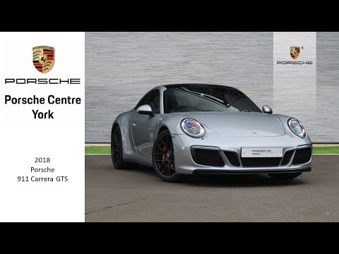 2018-Porsche 911 Carrera GTS