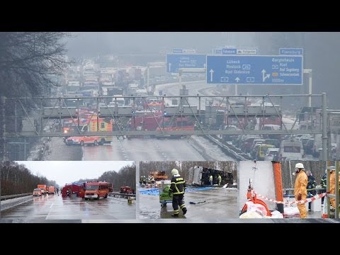 Schwerer LKW-Unfall auf der A1 bei Bargteheide (27.01.2013)