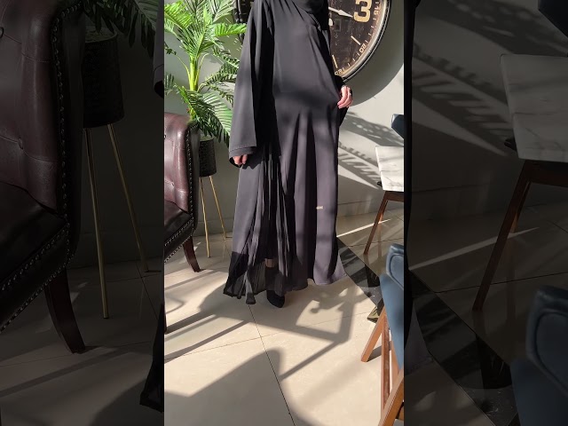 عباية دبل كلوش بكسرات جانبية