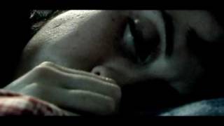 Sola en la Noche / Alone in the Night