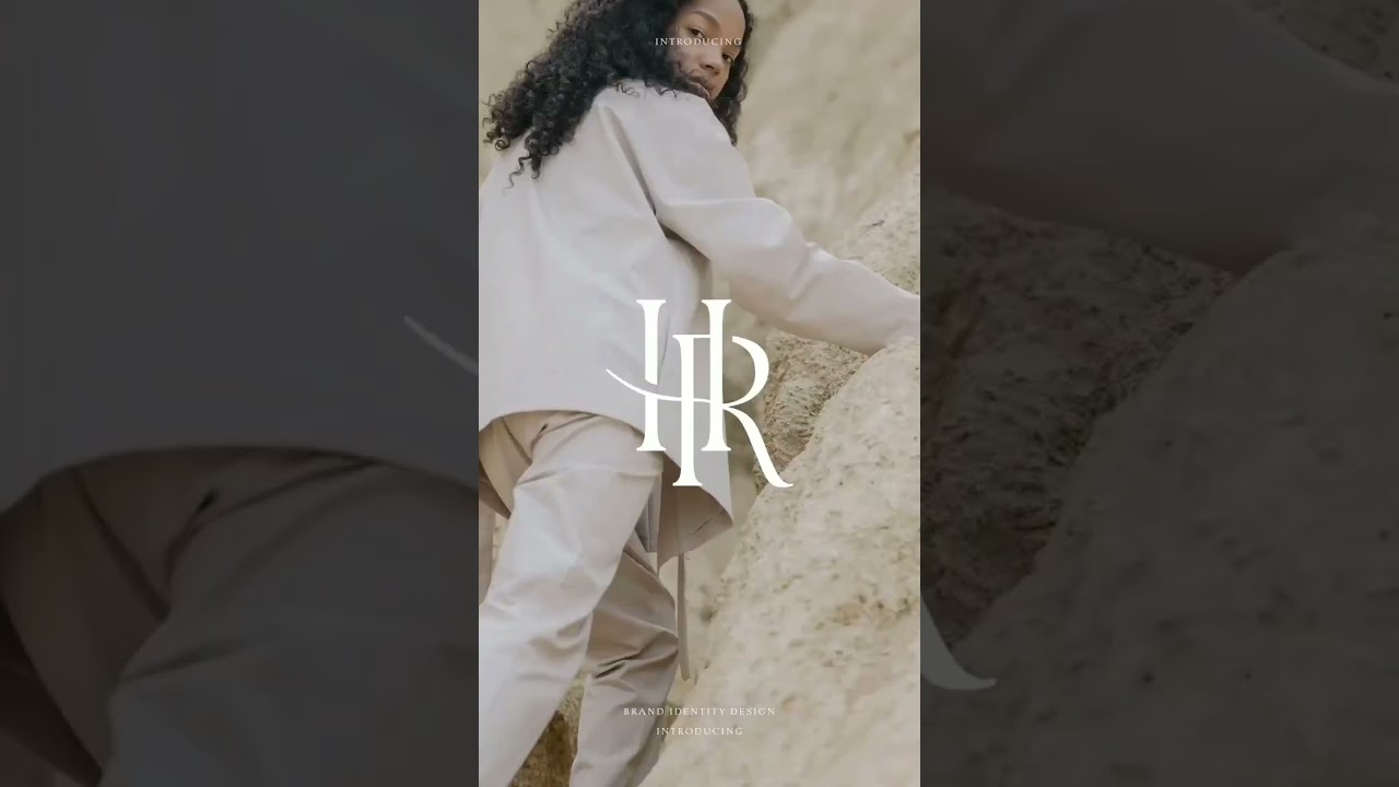 HR Modern Letter Logo Design in Illustrator // CC 2023 Logo . #logo #shorts #shortvideo #photoshop