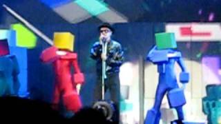 Pet Shop Boys : Closer To Heaven - Left to My Own Devices