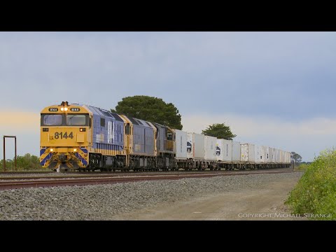Pacific National 7902V Mildura Container Freight Train - PoathTV Australian Railways