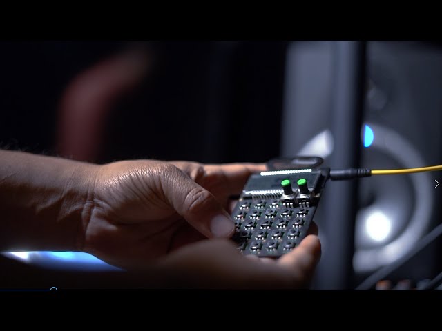 Vídeo relacionado con Teenage Engineering PO-12 Rhythm - Caja de ritmos, negro y verde