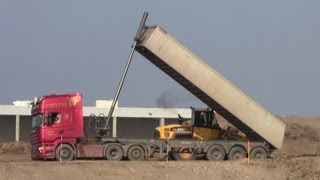 preview picture of video 'Scania R500 \8/ On The Dump'