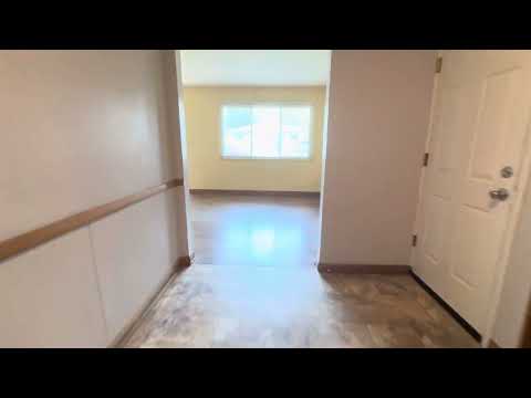 711 N Forest Ave property video