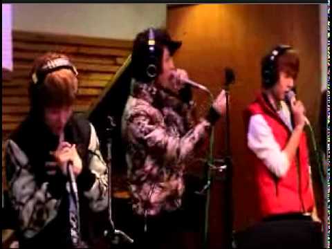 111222 Boyfriend   Not one but two at shimshimtapa