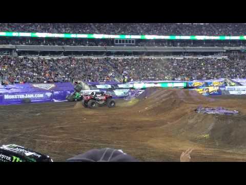 Northern Nightmare Freestyle Backflip - Monster Jam Path of