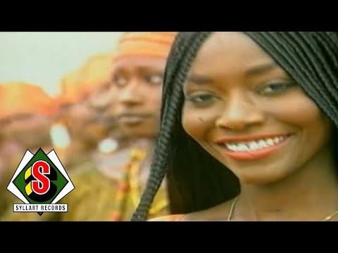 Coumba Gawlo - Yo Male (Clip officiel)