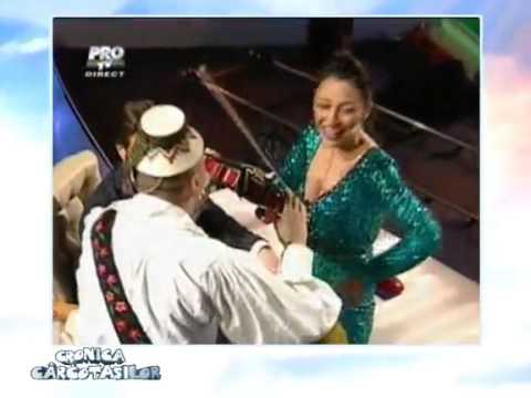 Vasilica Ceterasu canta intre sanii Andrei Maruta!