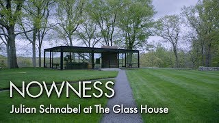Julian Schnabel at Philip Johnson&#39;s Glass House