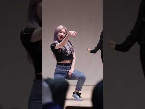 [직캠] 181012 유니티(UNI.T) 의진(euijin) -  샤인(Shine) + 마이턴(My Turn) in 마지막 팬싸인회 코바코홀