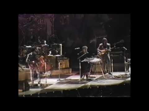 Bob Dylan "Floater (Too Much to Ask)" 13 Nov 2002 Madison Square Gardens