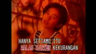 Download lagu Nike ardilla Aku tak akan bersuara / Suara hatiku mp3 Download lagu Nike ardilla Aku tak akan bersuara / Suara hatiku mp3