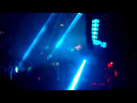 ID - Hardwell @ Vanouver G2G 2013