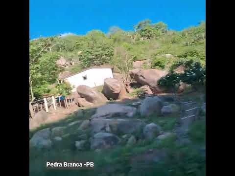 Veja que interessante, Cidade nordestina que mais tem pedras gigantes.  Pedra Branca - PB