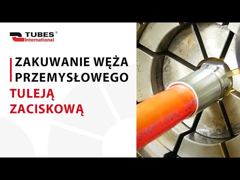 Zakuwanie węża przemysłowego tuleją zaciskową - zdjęcie