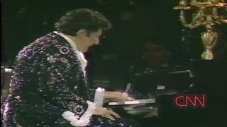 2001: The secret life of Liberace