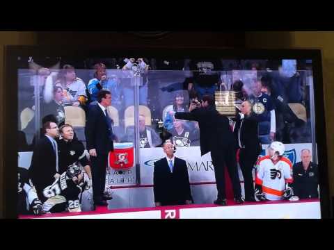 Flyers vs Penguins Fight