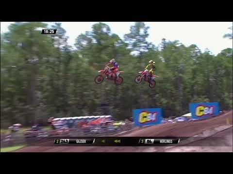 Herlings passes Gajser - Monster Energy MXGP of USA