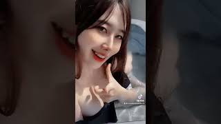 谷間にしか目がいかへん…？#Shorts #bra #tiktok #video