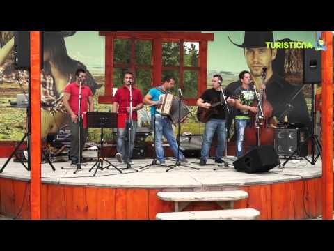 Ansambel napev na Western festu