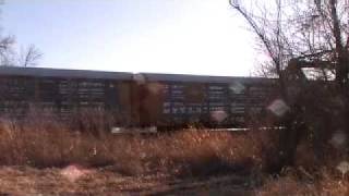 preview picture of video 'UP Empty Auto Rack Train, Linwood, Kansas'
