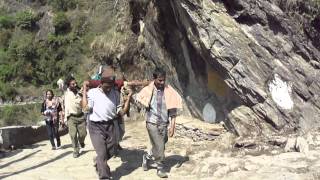 preview picture of video 'Gaurikund to Kedarnath'