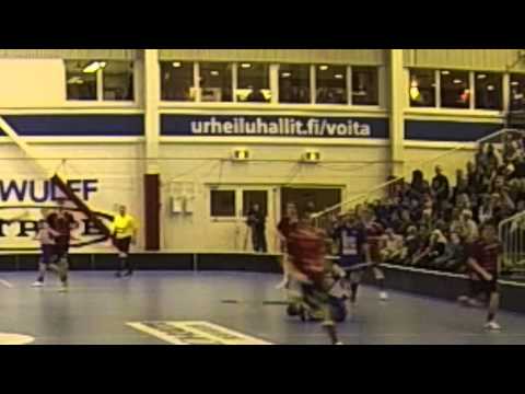 Tunteet kuumenivat viimeisellä minuutilla - katso lisää kuvakulmia