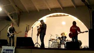 Low Tide Rising - Every Rose Has its Thorn/Knockin' on Heaven's Door