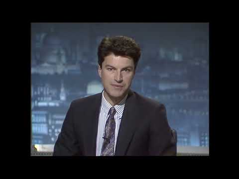 ARCHIVE# Tanks roll into Tiananmen Square 4 June 1989    BBC Newsnight