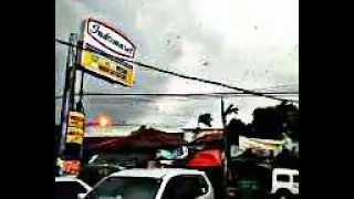 preview picture of video 'Puting beliung melanda Cibiru, Kota Bandung'