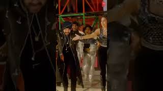 Kudiyan Sehar Diyan #dalermehndi #alkayagnik #juhichawla #bollywoodsongs #dancevideo