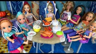 THANKSGIVING Celebration ! Elsa &amp; Anna toddlers -  Turkey - Food