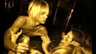 Iggy Pop - I Wanna Be Your Dog (Live TV Performance 1988)