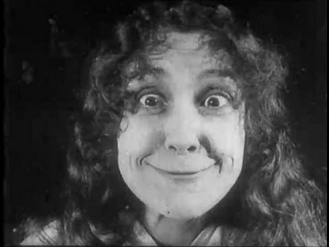 Thumbnail of the video: Daisy Doodad's Dial (1914) | BFI National Archive