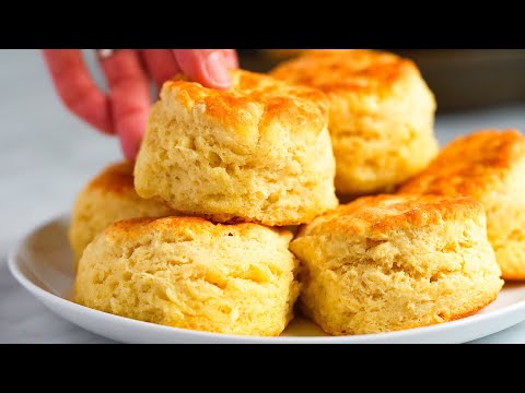 Easy Fluffy Homemade Biscuits Recipe
