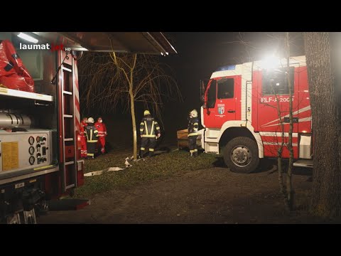 Vier Feuerwehren bei Brand in Dorf an der Pram im Einsatz