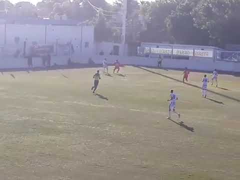 Centro Español 2 - Muñiz 3 - Primera D - Resumen del partido