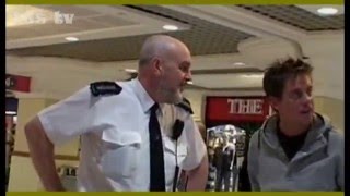 Dick & Dom Sticking Heads On Dundee Fowk....