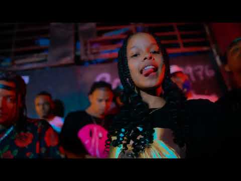 Muñeco electrico 🧸⚡️- Vaso De Colores (Video Official)