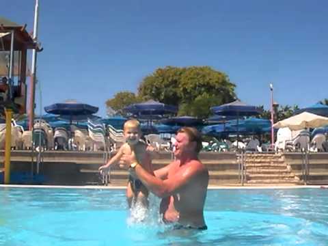 September 13, 2010 Эйтанболл