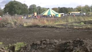 preview picture of video 'Autocross & contactklasse Holten 27-10-2013 (some races from The Day in the dirt)'