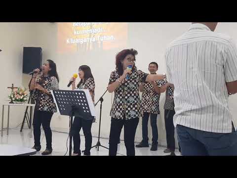 download lagu mp3 mp4 Chord Lagu Rohani Ku Cinta Kluarga Tuhan, download lagu Chord Lagu Rohani Ku Cinta Kluarga Tuhan gratis, unduh video klip Chord Lagu Rohani Ku Cinta Kluarga Tuhan