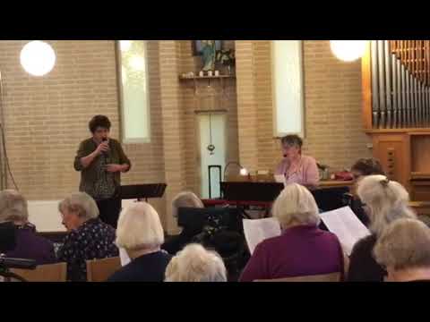 Anneke en Suze- JdH 57 Er komen stromen van zegen