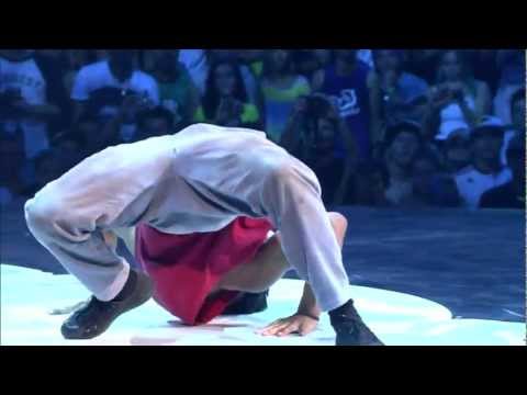Vicious Victor vs Issei - Round 2 - Red Bull BC One Rio de Janeiro 2012