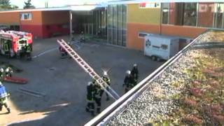 preview picture of video 'Abschlussübung 2011 der Freiwilligen Feuerwehr Gemeinde Nalbach'